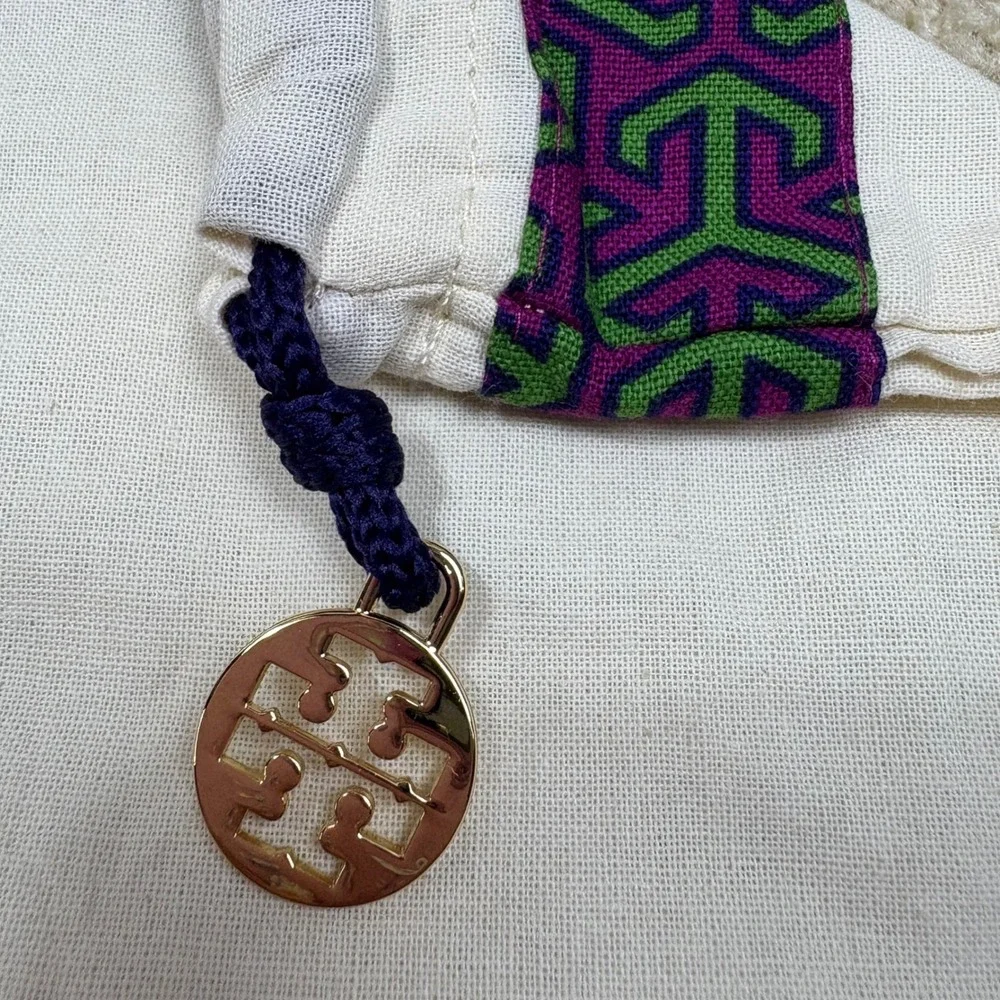 Tory Burch Dust‎ Bags Set of 2 White Canvas Gold Logo Embossed
